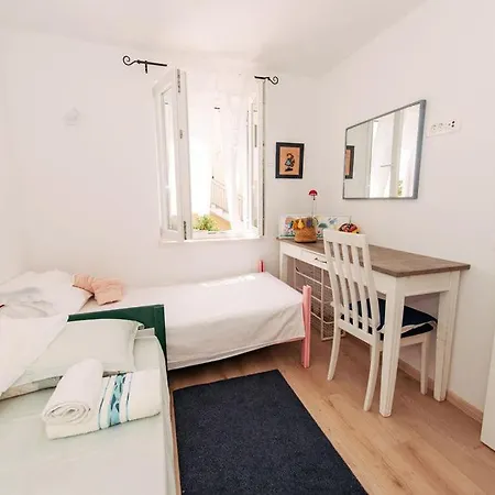 Tiha11 Apartmán Nečujam